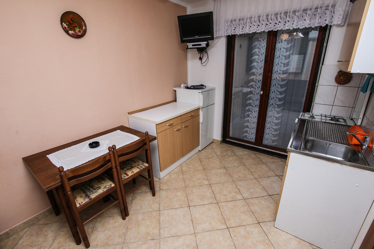 Apartments Dario Пореч Екстериор снимка