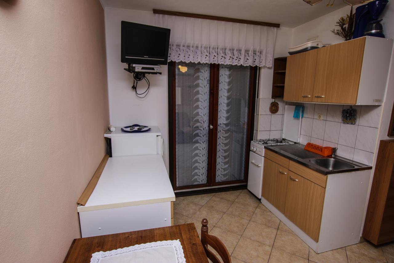 Apartments Dario Пореч Екстериор снимка